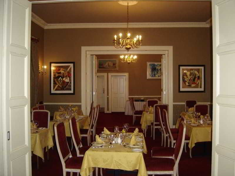 Castle Oaks House Hotel Castleconnell Экстерьер фото