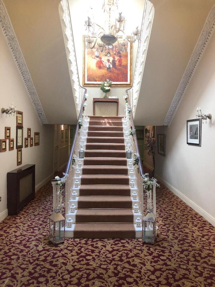 Castle Oaks House Hotel Castleconnell Экстерьер фото