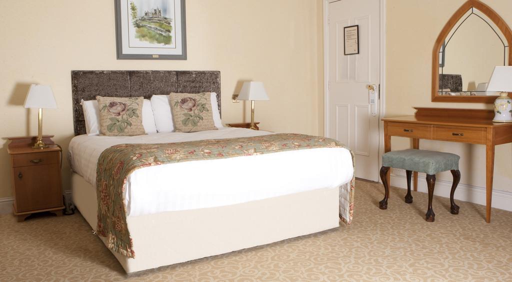 Castle Oaks House Hotel Castleconnell Экстерьер фото
